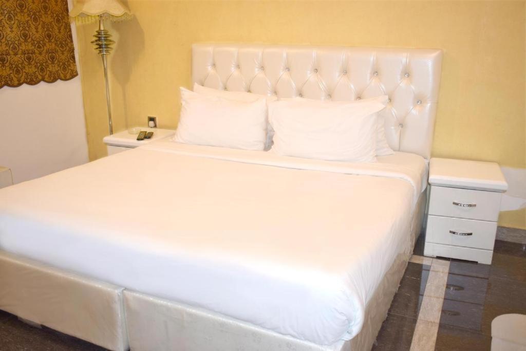 Hotel Leaders Plaza Salmiya Kuwait City Luaran gambar